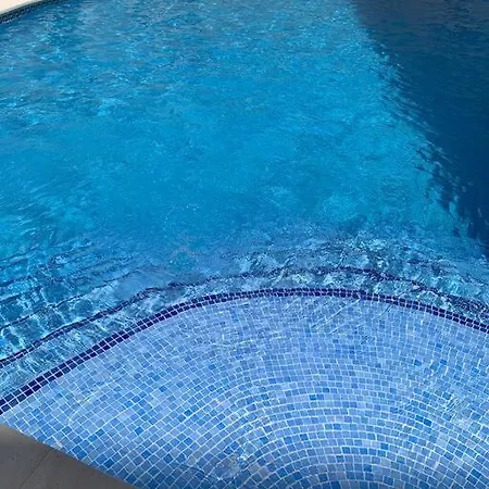 Apto Con Piscina. No Uses Coche Vacaciones. * Calpe