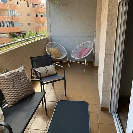 Apartment Apto Con Piscina. No Uses Coche Vacaciones. *